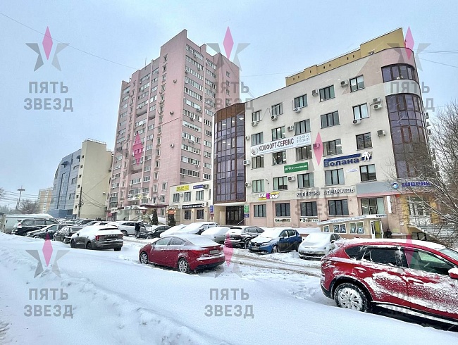 Продается нежилое помещение на 1 линии пр....