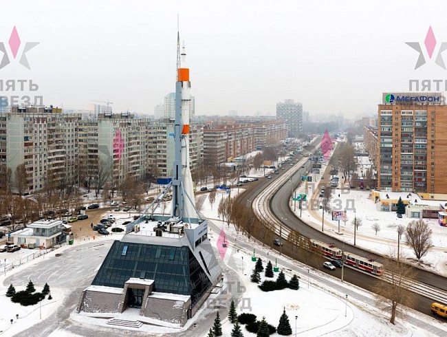 Продается нежилое помещение, в быстро застраивающемся...