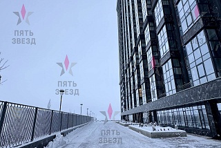 Сдается в аренду универсальное нежилое помещение на 1 линии...