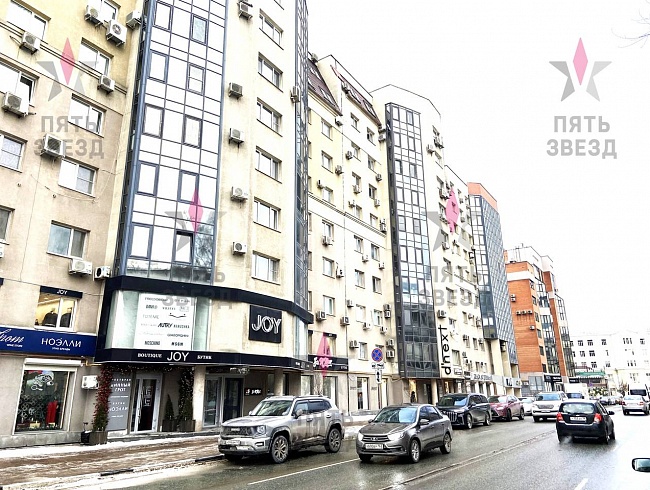 Продается нежилое помещение на 1 линии...