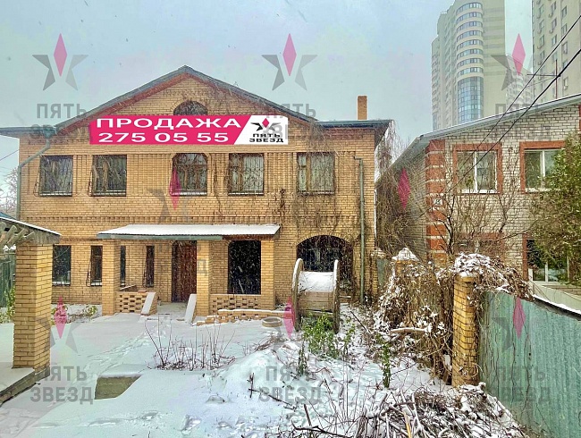 Продается двухэтажный дом общая площадью 217,7 кв.м, с...