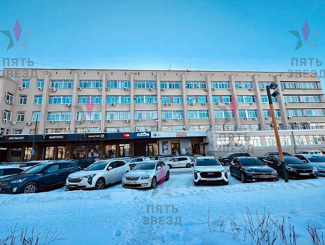 К продаже предлагается крупный офисный блок, 1328 кв.м. -...