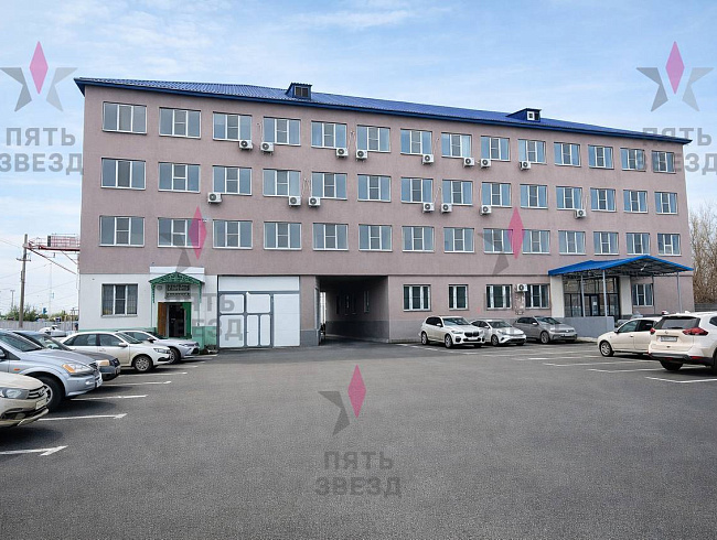 Современное 4-этажное Офисное здание общей площадью 2800 кв.м.
Сдается в аренду от 15 до 1000 кв.м.
Функциональная планировка позволяет эффективно использовать пространство: подойдет как для небольших офисов, так и для крупных компаний с отделами.
Два отд